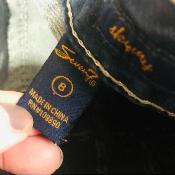 Seven7 Dark Wash Jeggings Jeans - Picture 6 of 8